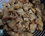 Foto langkah ke 1 dari resep Sambel goreng Kerang tempe bumbu iris.