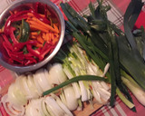 Foto del paso 1 de la receta: Pollo al escabeche