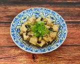 Hình bước làm 3 của món Nấm Đùi Gà Kho Đậu Hũ