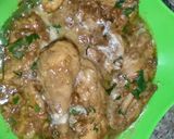 A picture of step 5 of Dahi chicken.
