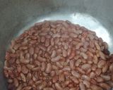 A picture of step 1 of Punjabi Kidney Beans Curry.