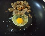 Foto langkah ke 2 dari resep Nasi Goreng Bakso.