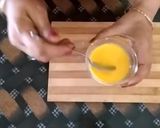 A picture of step 1 of Custard biscuit pudding.