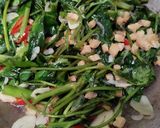 Foto langkah ke 3 dari resep Tempe Tumis Kangkung.