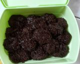 Foto langkah ke 5 dari resep Bola Coklat.
