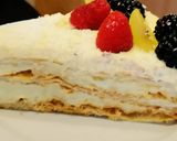 Foto del passaggio 6 della ricetta Millefoglie con la crema chantilly