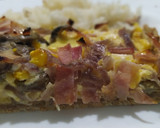 Foto del paso 2 de la receta: Tarta de jamón, queso, cebollas caramelizadas y champiñones