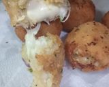 A picture of step 9 of Potatoes cheese balls 😋😋😋.