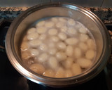Foto del paso 2 de la receta: Gnocchi con berberechos y salsa americana