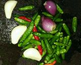 Foto langkah ke 1 dari resep Sambal Teri #BantuMantenBaru.