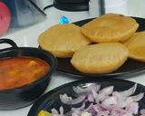 सूजी पूरी और आलू (Suji puri aur aloo recipe in Hindi) रेसिपी चरण 5 फोटो