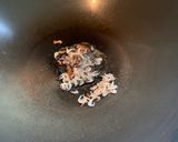 韮花肉羹的食譜步驟1照片