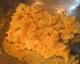 A picture of step 3 of Moong Dal Halwa.