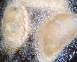 Foto langkah ke 5 dari resep Pastel Goreng.