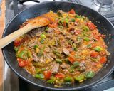 Une image de l'étape 17 de Riz à l’agneau, tomates, poivron, citron et épices.