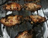 A picture of step 3 of Thai Grilled Chicken Wings with Black Pepper and Lemongrass.