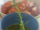Dada Ayam Panggang Bumbu Mentega Bawang Putih