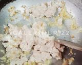 Foto langkah ke 2 dari resep 45. Nasi Kukus Ayam Keju.