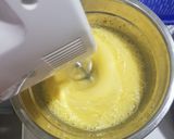 Foto langkah ke 4 dari resep Bolu Jadul Marmer.