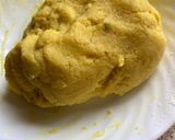 A picture of step 4 of Dahi, kesar pedaYogurt and saffron peda.