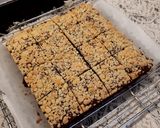 Foto langkah ke 15 dari resep Banana Brownie Streusel.