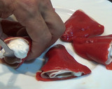 Foto del paso 1 de la receta: Pimientos del piquillo rellenos de fiambre de pavo trufado con pistachos
