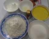Hình bước làm 1 của món Bánh Chiffon cơ bản mix nho khô