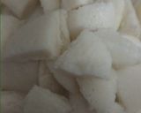 A picture of step 3 of Masala idli.