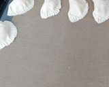 Foto del paso 7 de la receta: Empanadillas de queso crema, pollo y cebolla caramelizada