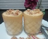 A picture of step 3 of Mango Walnut Smoothie.