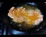 A picture of step 5 of Sub ka favorite zinger burger.