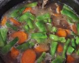 Foto langkah ke 3 dari resep Asem-asem iga sapi buncis dan wortel.