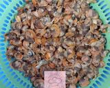 Foto langkah ke 1 dari resep Krengsengan Kerang Tahu.