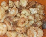A picture of step 3 of Spicy and sour crunchy potatoes.