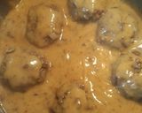 A picture of step 8 of Chickpea Mash with Burger.