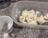 Foto del paso 3 de la receta: Arepitas rellenas y chips de papa