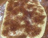 Foto langkah ke 2 dari resep Cinnamon Roll with Creamcheese.