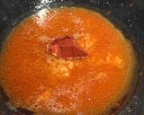 Foto del paso 3 de la receta: Pollo con salsa de achiote, puré de papa con zanahoria y repollo