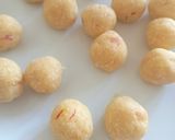 Foto del passaggio 4 della ricetta Tartufi mimosa allo zafferano