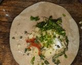 A picture of step 3 of Stuffed Aloo paratha.
