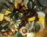 Foto langkah ke 4 dari resep Seafood mix saus padang.