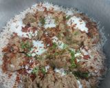 A picture of step 5 of Chicken white malai biryani.