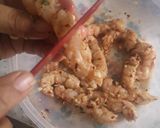 A picture of step 2 of Prawns tempura.