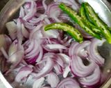 अनियन मैकरॉनी (onion macaroni recipe in Hindi) रेसिपी चरण 2 फोटो