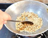 A picture of step 3 of Walnut Halwa.