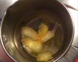 Foto del passaggio 2 della ricetta Trofie con crema di limone e gamberi al profumo di maggiorana