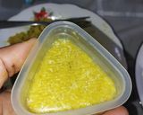 Foto langkah ke 4 dari resep Onigiri Nasi Kuning.