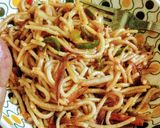 A picture of step 7 of Hakka noodles.
