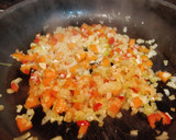 Foto del paso 1 de la receta: Calabacín relleno de chili con carne y queso