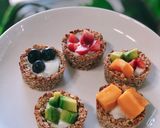 Hình bước làm 3 của món Oats fruit yogurt - yến mạch sữa chua